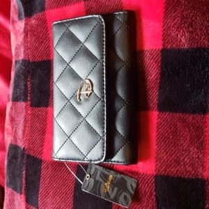 DISNEY QUILTED FOLD OVER WALLET